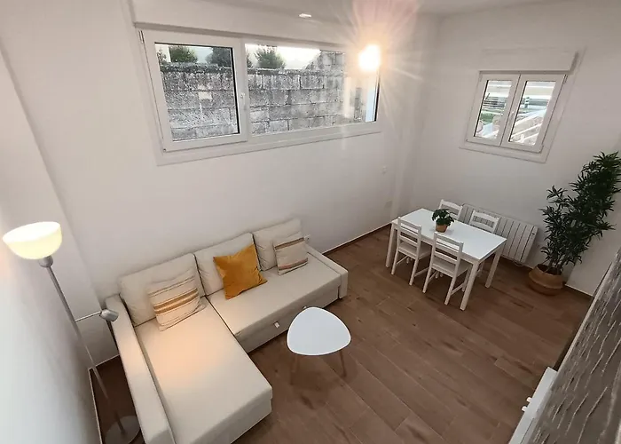 Daire Miniloft Com - Baiona